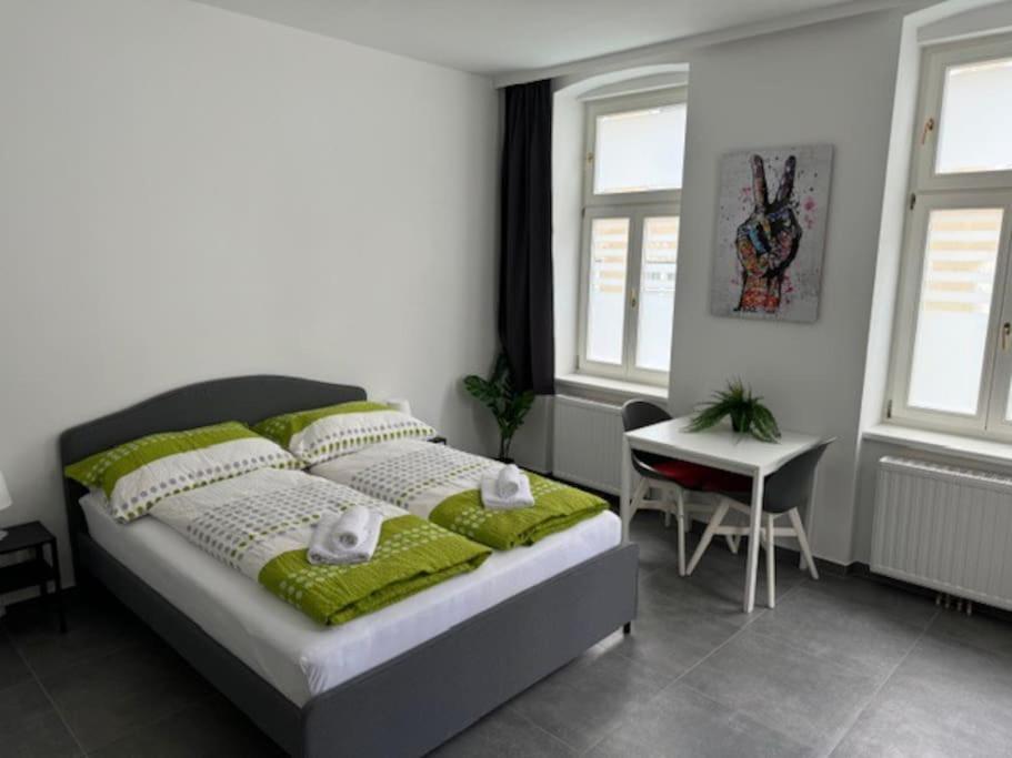 Klein Aber Fein Mit Terrasse Apartment Vienna Exterior photo