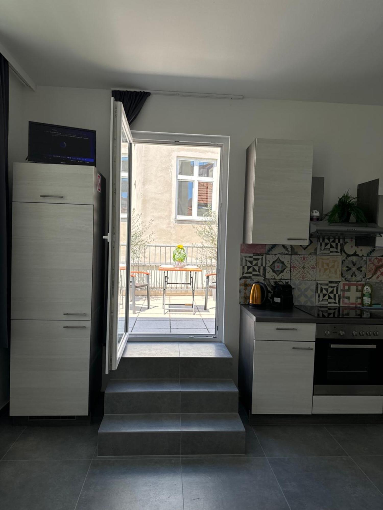 Klein Aber Fein Mit Terrasse Apartment Vienna Exterior photo