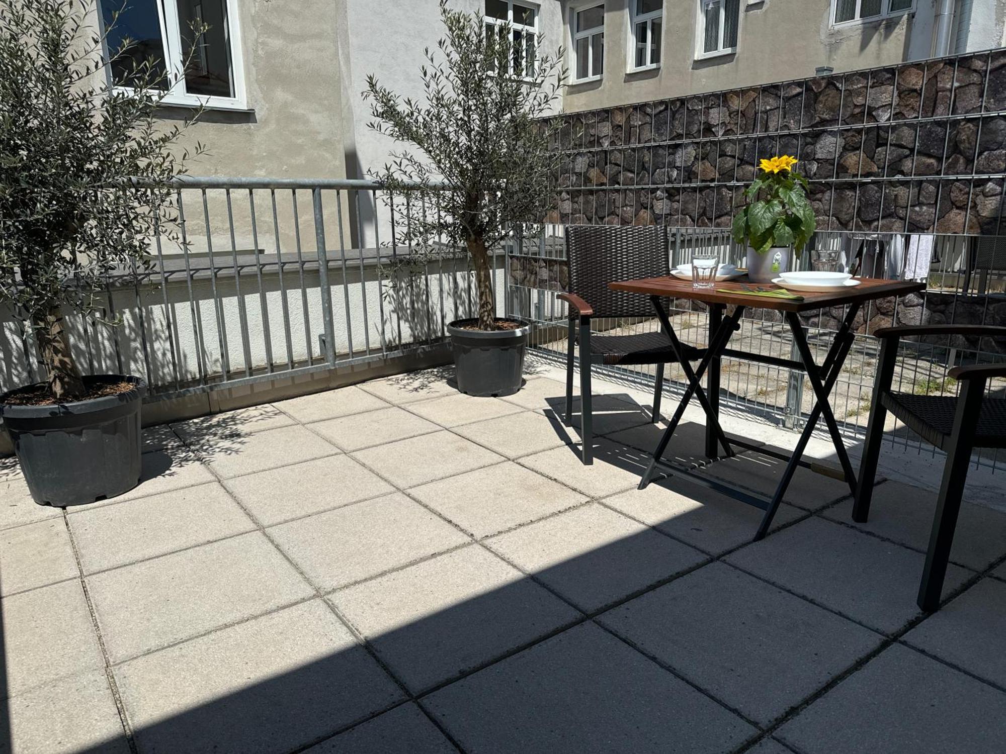 Klein Aber Fein Mit Terrasse Apartment Vienna Exterior photo